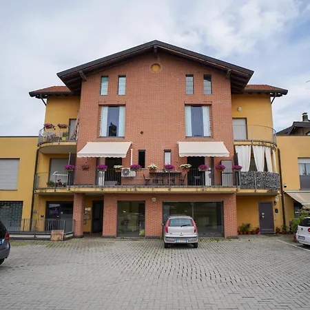 Girasole Leonardo Academy, Mxp & Lakes